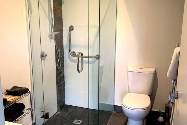 Boutique Lavender Hill Accommodation in Riverhead