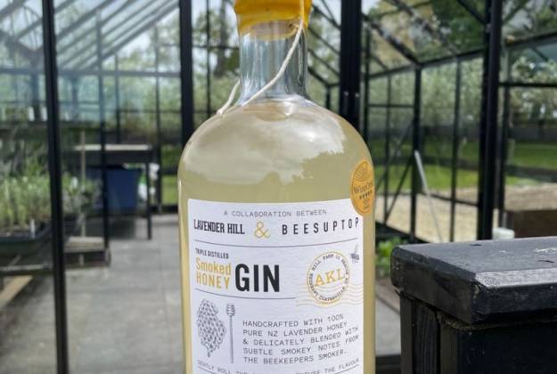Smoked Honey Gin from Lavender Hill craft distillery in Riverhead Auckland